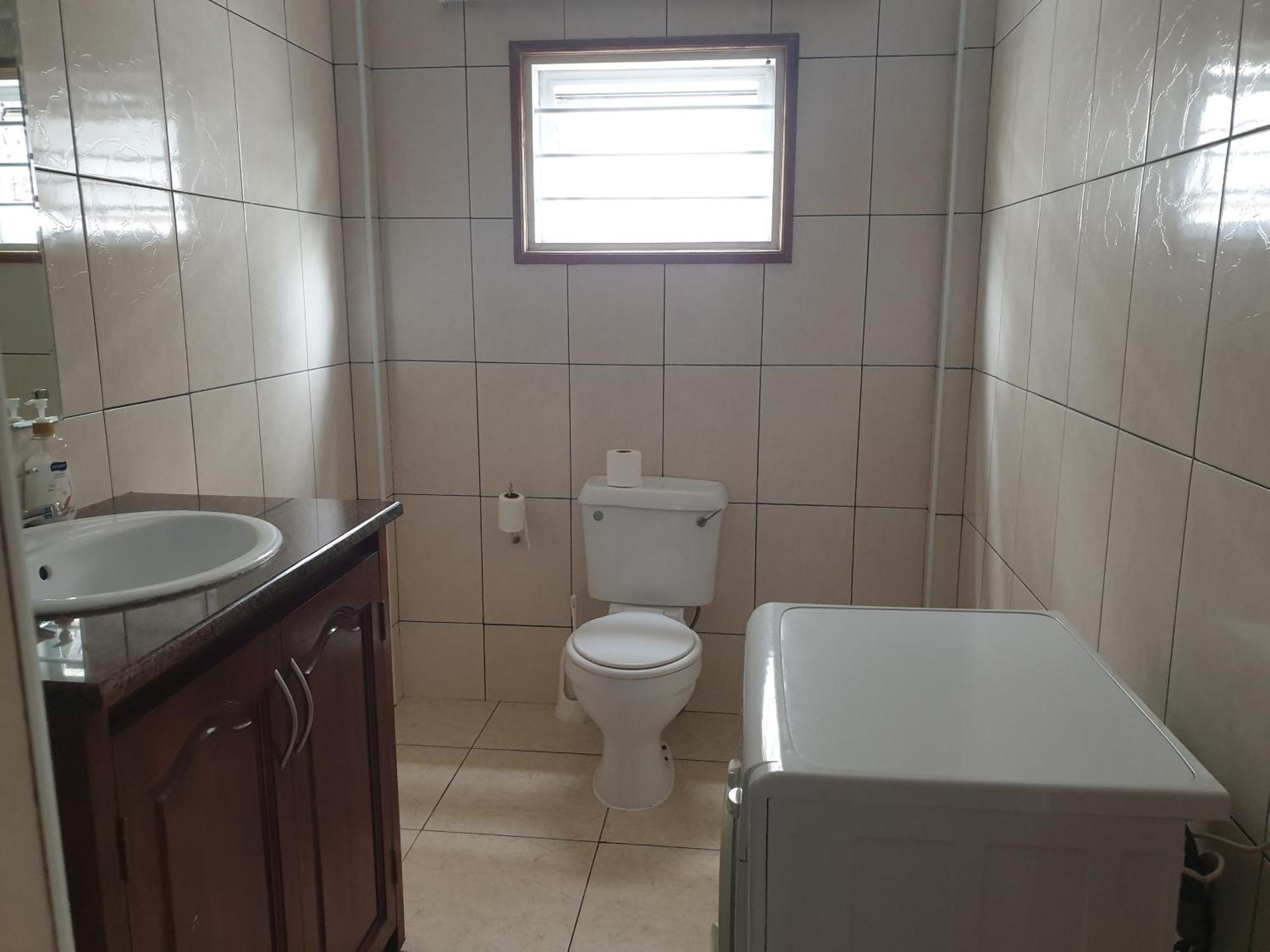 Palmont Commercial Self-Catering Apartments - Beau Vallon Бо Валон Екстериор снимка